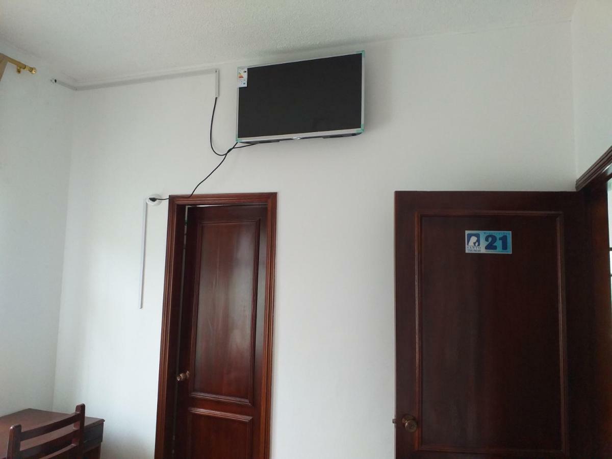 Casa Del Peregrino Santo Thomas Banos (Tungurahua)